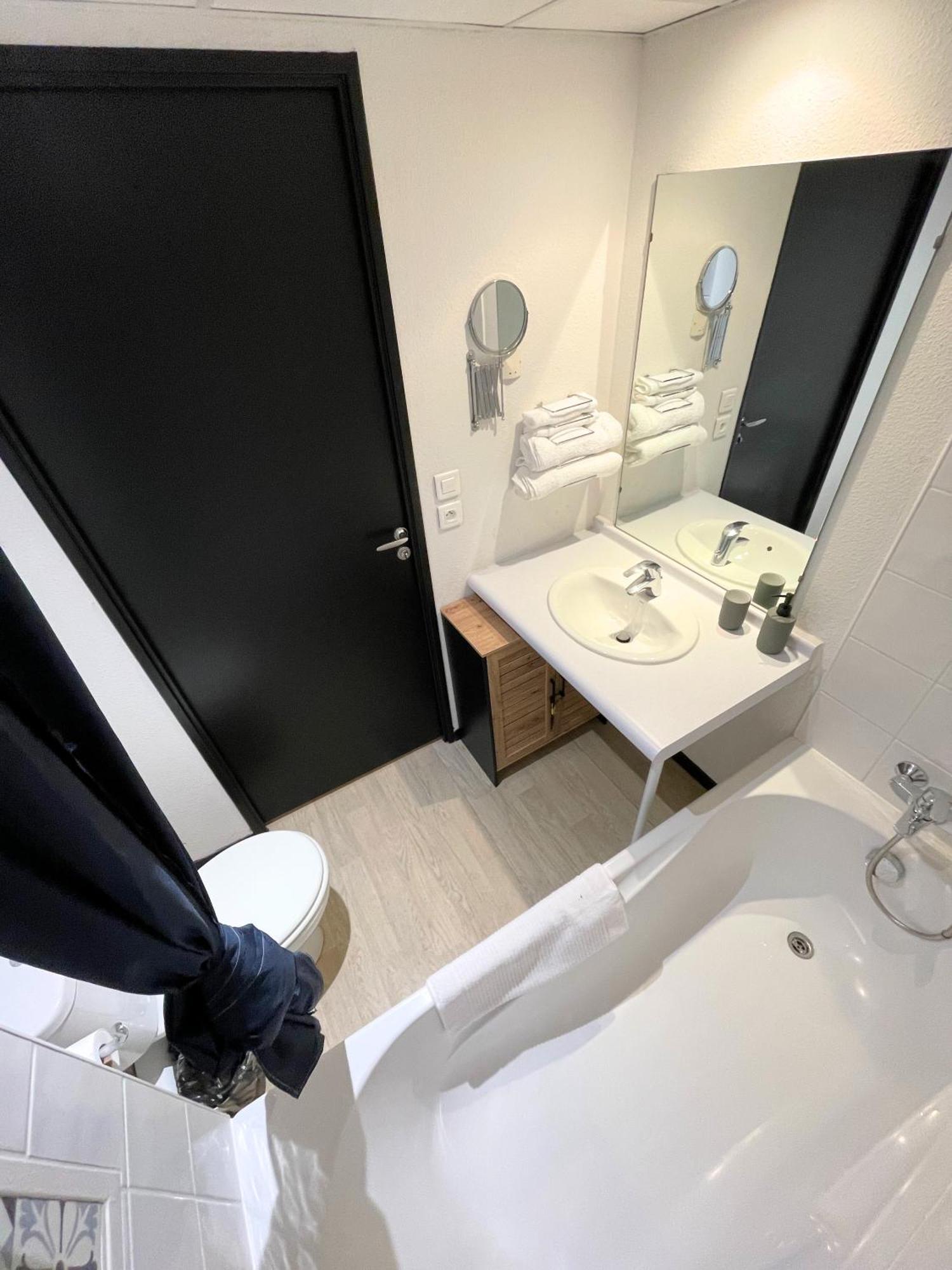 Chalet Studio Premium, Wifi, Chaleureux Lourdes Exterior photo